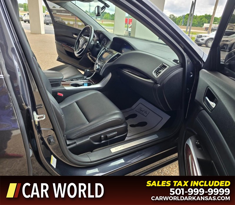 Acura TLX Vehicle Full-screen Gallery Image 11