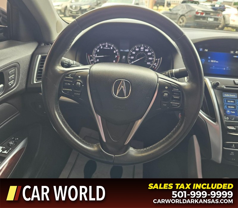 Acura TLX Vehicle Full-screen Gallery Image 15