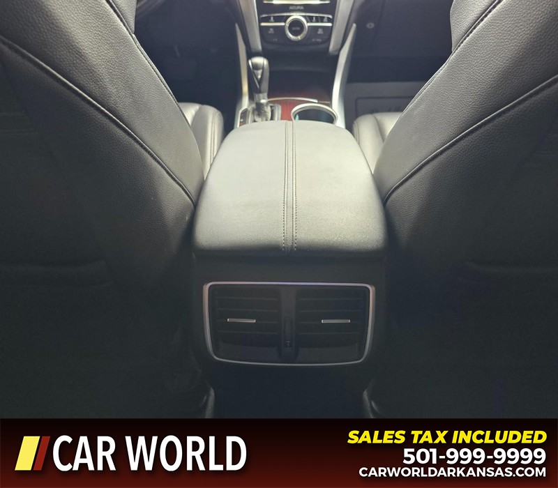 Acura TLX Vehicle Full-screen Gallery Image 20