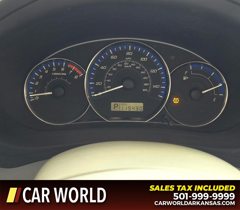 Subaru Forester Vehicle Full-screen Gallery Image 17
