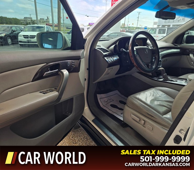 Acura MDX Vehicle Full-screen Gallery Image 7