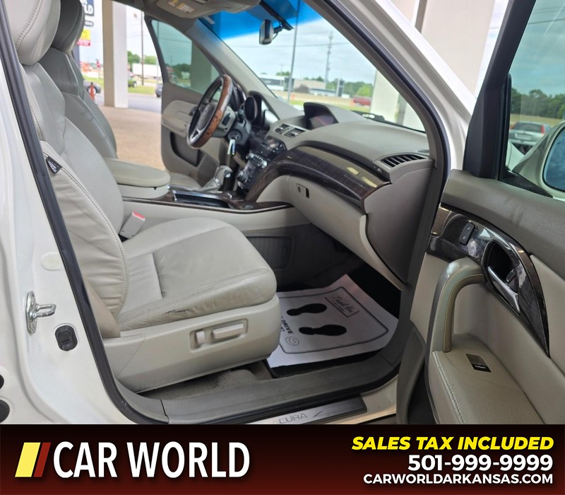 Acura MDX Vehicle Full-screen Gallery Image 12