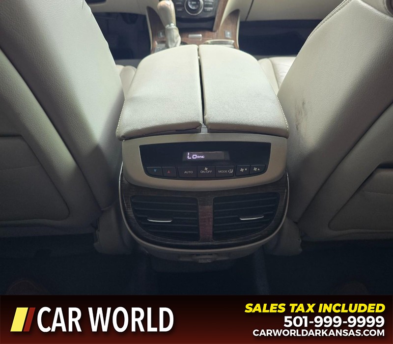Acura MDX Vehicle Full-screen Gallery Image 24