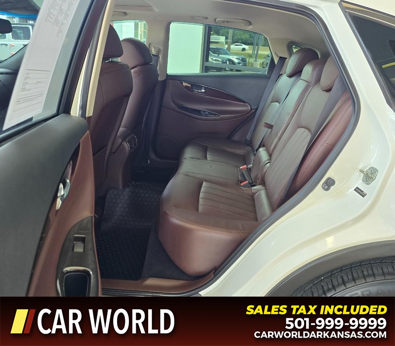 INFINITI QX50 Vehicle Full-screen Gallery Image 10