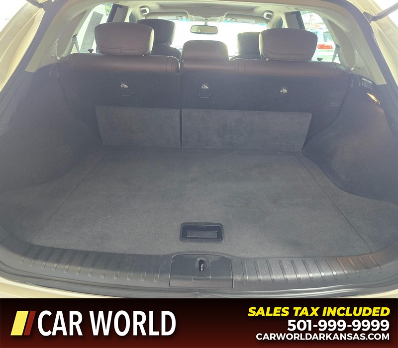 INFINITI QX50 Vehicle Full-screen Gallery Image 13