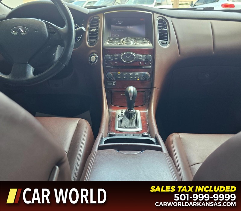 INFINITI QX50 Vehicle Full-screen Gallery Image 18