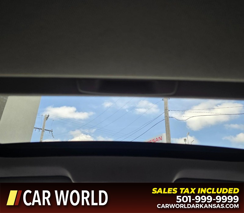 INFINITI QX50 Vehicle Full-screen Gallery Image 19