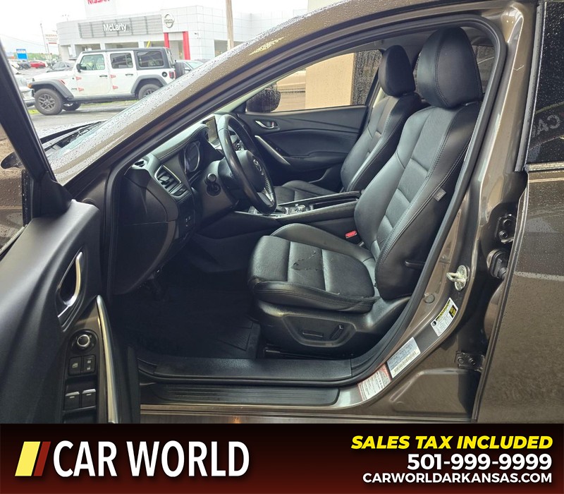Mazda MAZDA6 Vehicle Full-screen Gallery Image 8