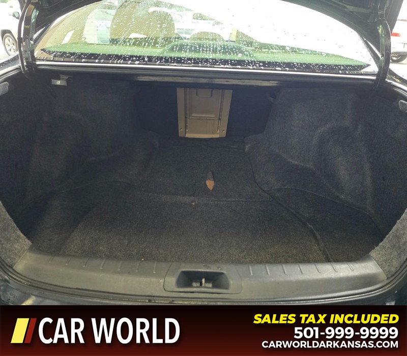 Honda Accord Sedan Vehicle Full-screen Gallery Image 13