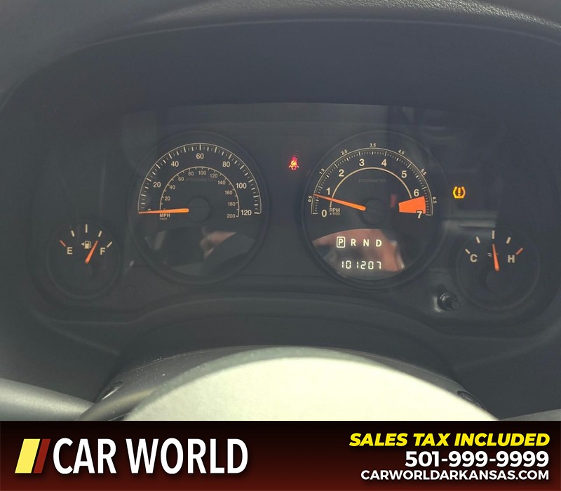 Jeep Compass Vehicle Full-screen Gallery Image 17