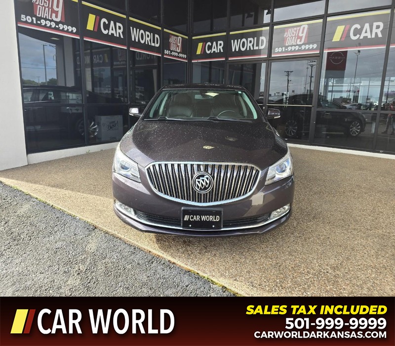 Buick LaCrosse Vehicle Full-screen Gallery Image 2
