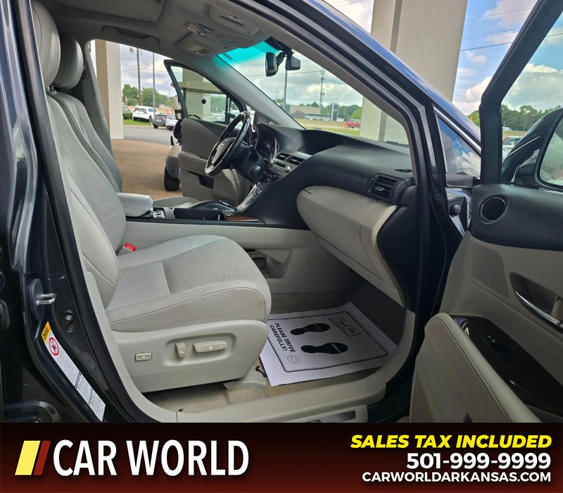Lexus RX 350 Vehicle Full-screen Gallery Image 11
