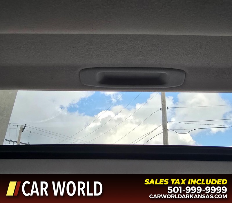 Lexus RX 350 Vehicle Full-screen Gallery Image 21