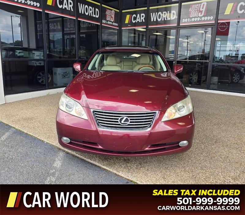 Lexus ES 350 Vehicle Full-screen Gallery Image 2