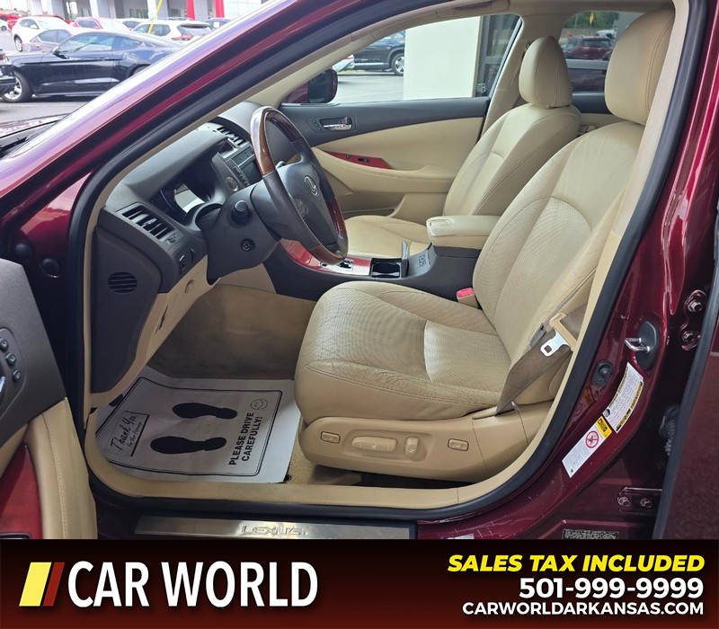 Lexus ES 350 Vehicle Full-screen Gallery Image 8