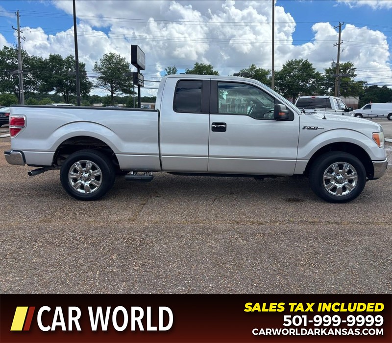 Ford F-150 Vehicle Full-screen Gallery Image 2