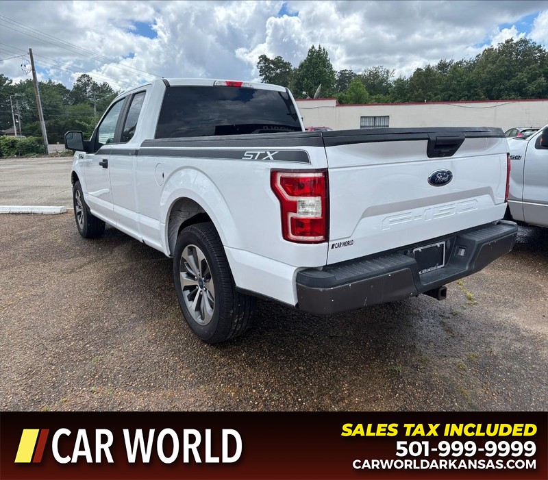 Ford F-150 Vehicle Full-screen Gallery Image 6