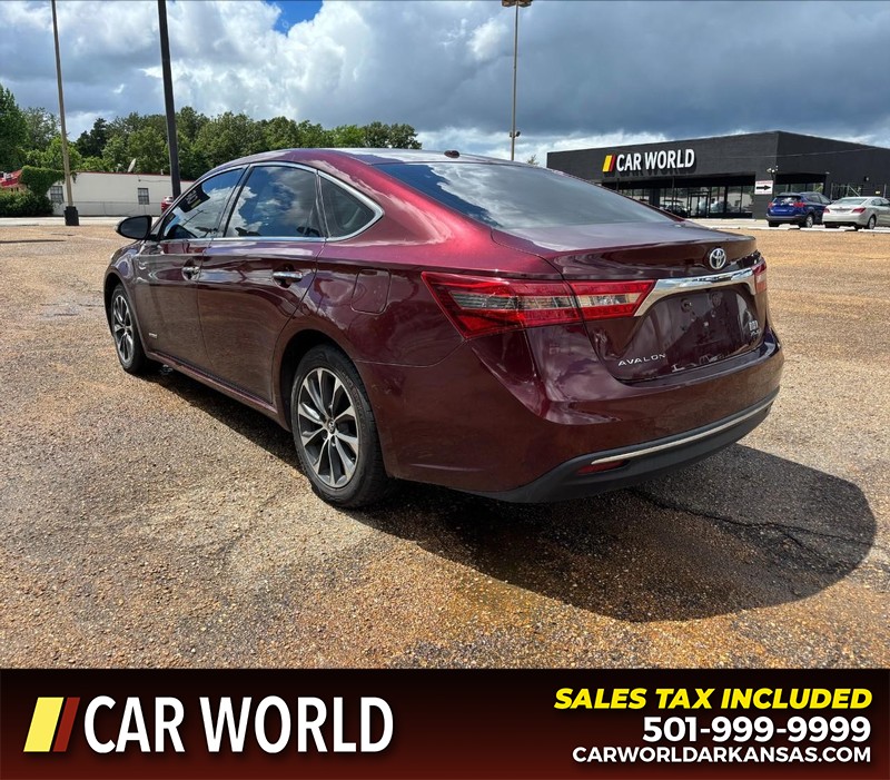 Toyota Avalon Vehicle Full-screen Gallery Image 7