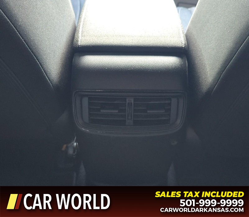 Honda CR-V Vehicle Full-screen Gallery Image 19