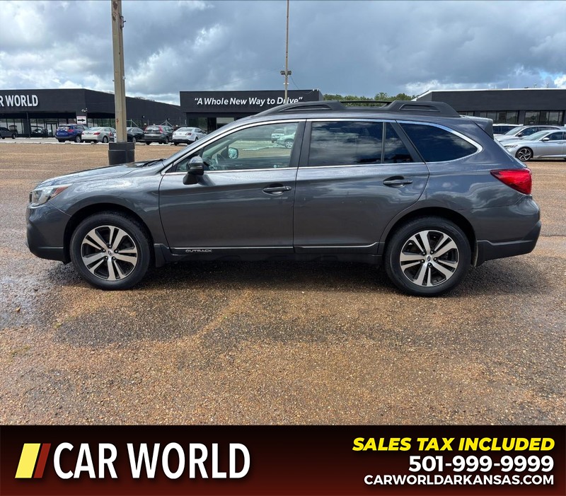 Subaru Outback Vehicle Full-screen Gallery Image 8
