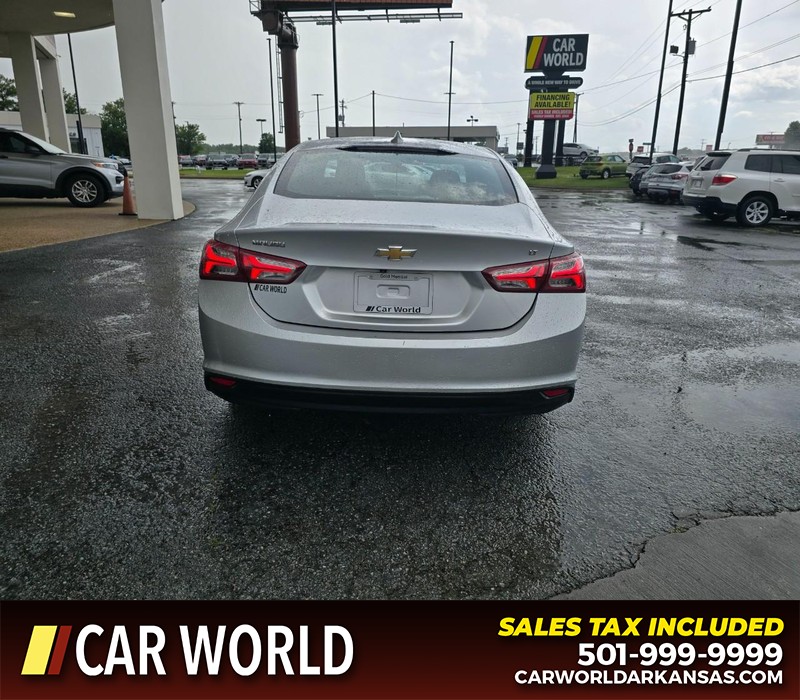 Chevrolet Malibu Vehicle Full-screen Gallery Image 5