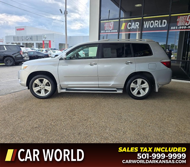 Toyota Highlander Vehicle Full-screen Gallery Image 4