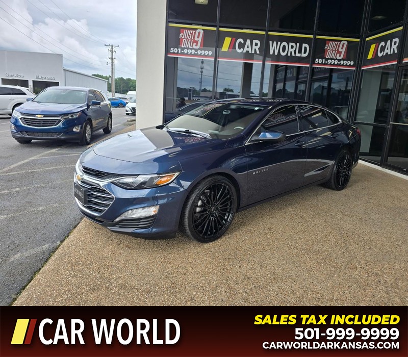 Chevrolet Malibu Vehicle Full-screen Gallery Image 3