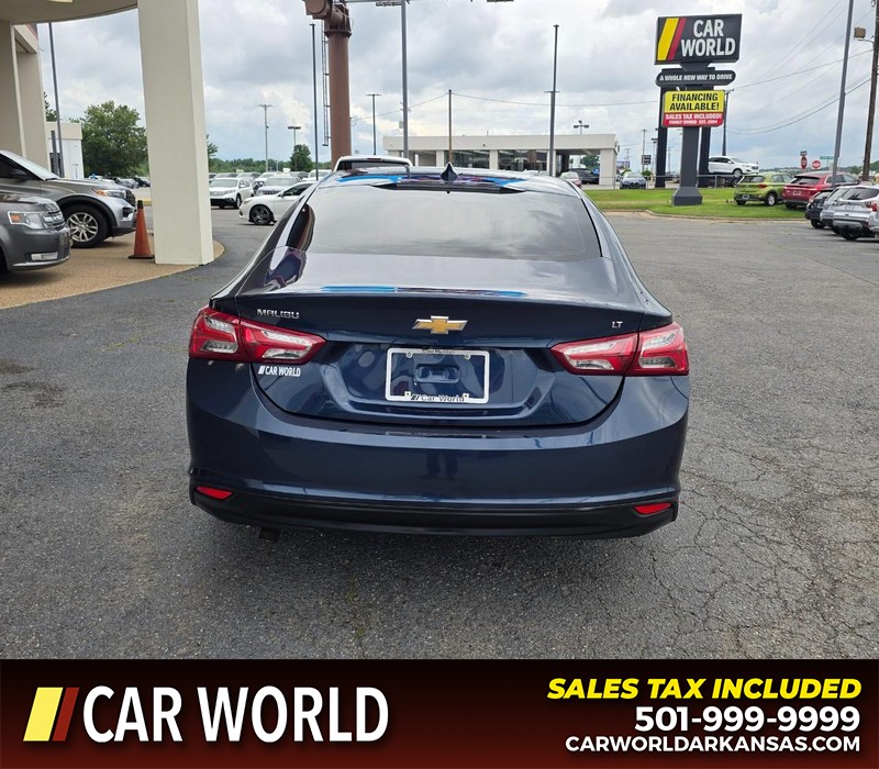 Chevrolet Malibu Vehicle Full-screen Gallery Image 5