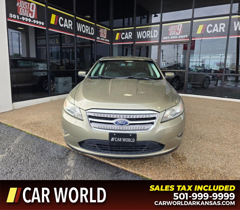 Ford Taurus Vehicle Full-screen Gallery Image 2