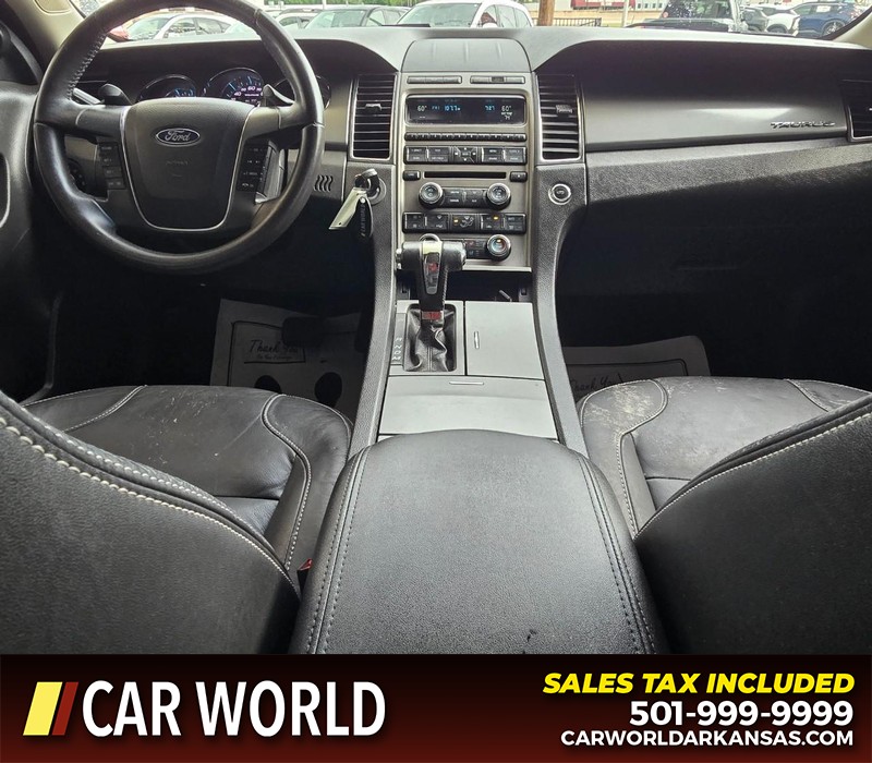 Ford Taurus Vehicle Full-screen Gallery Image 19