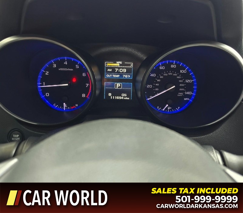 Subaru Legacy Vehicle Full-screen Gallery Image 17