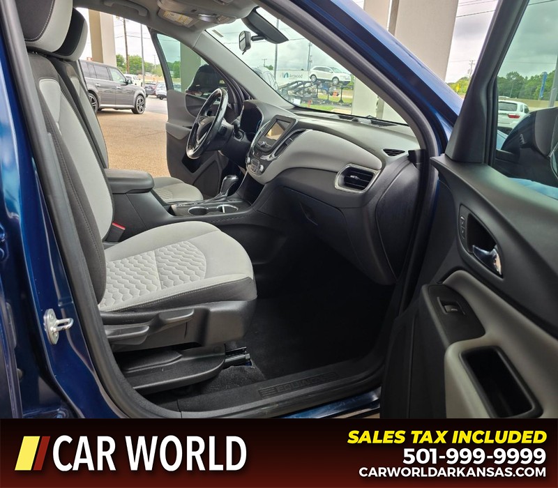 Chevrolet Equinox Vehicle Full-screen Gallery Image 11