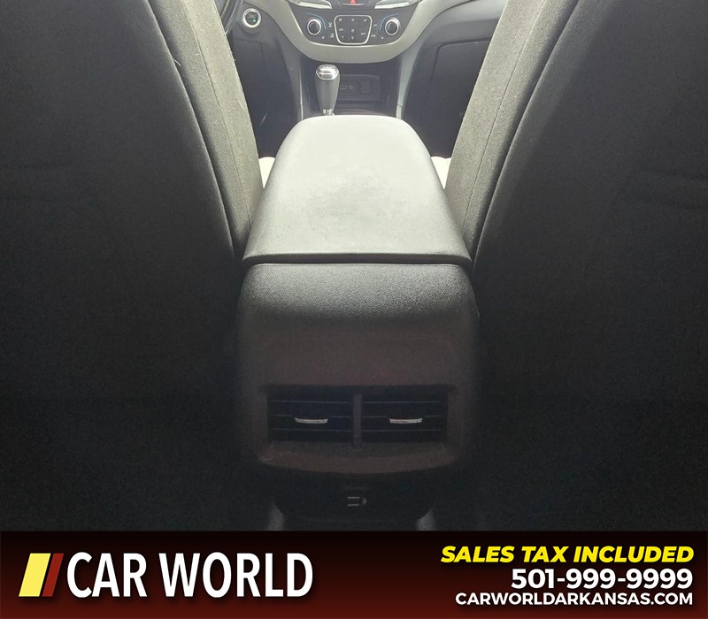 Chevrolet Equinox Vehicle Full-screen Gallery Image 19