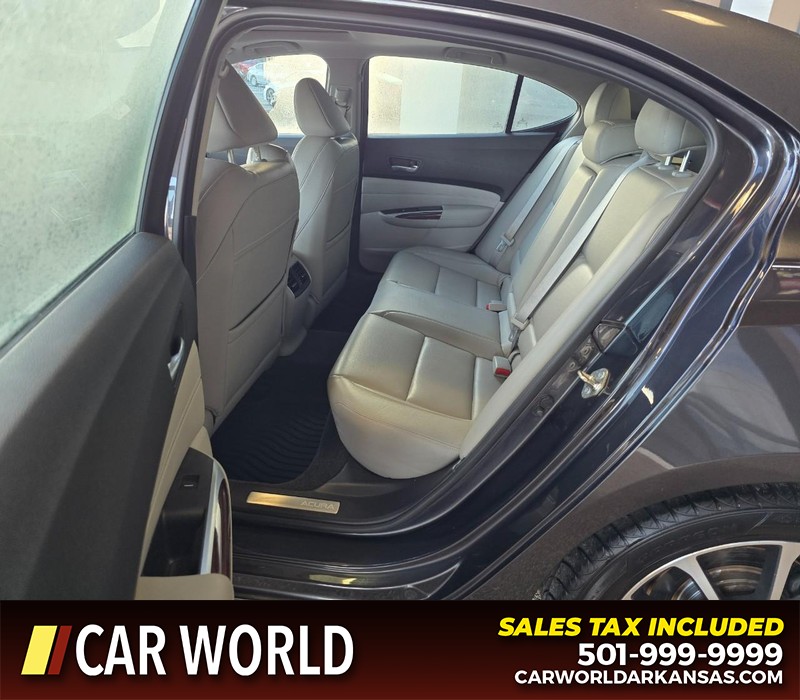 Acura TLX Vehicle Full-screen Gallery Image 10