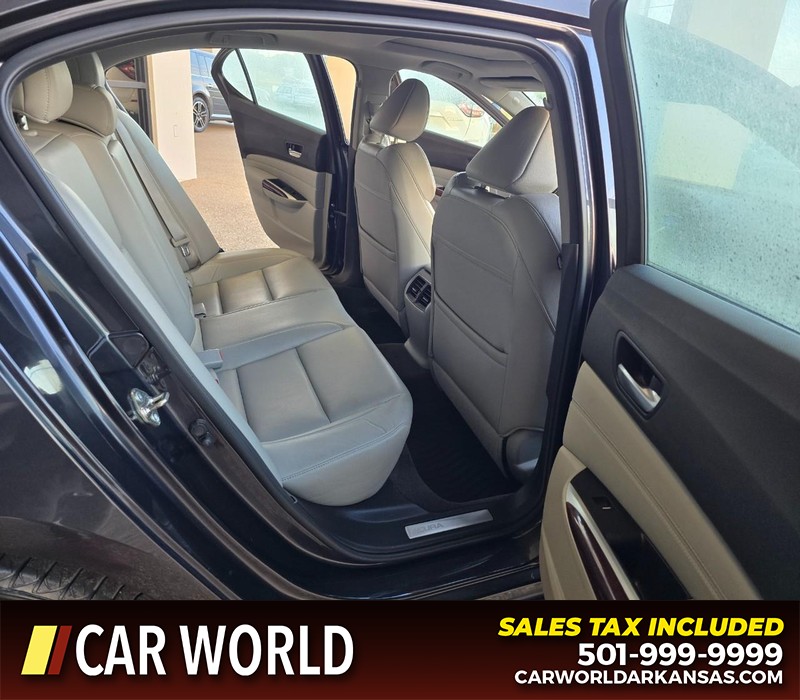 Acura TLX Vehicle Full-screen Gallery Image 12