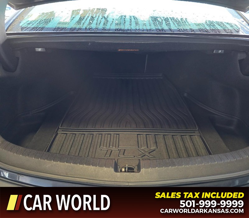 Acura TLX Vehicle Full-screen Gallery Image 13