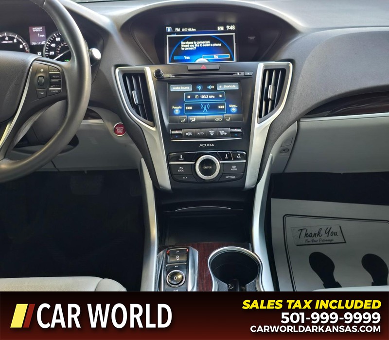 Acura TLX Vehicle Full-screen Gallery Image 17