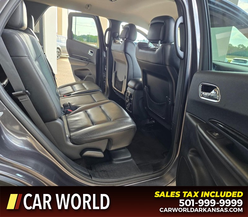 Dodge Durango Vehicle Full-screen Gallery Image 13