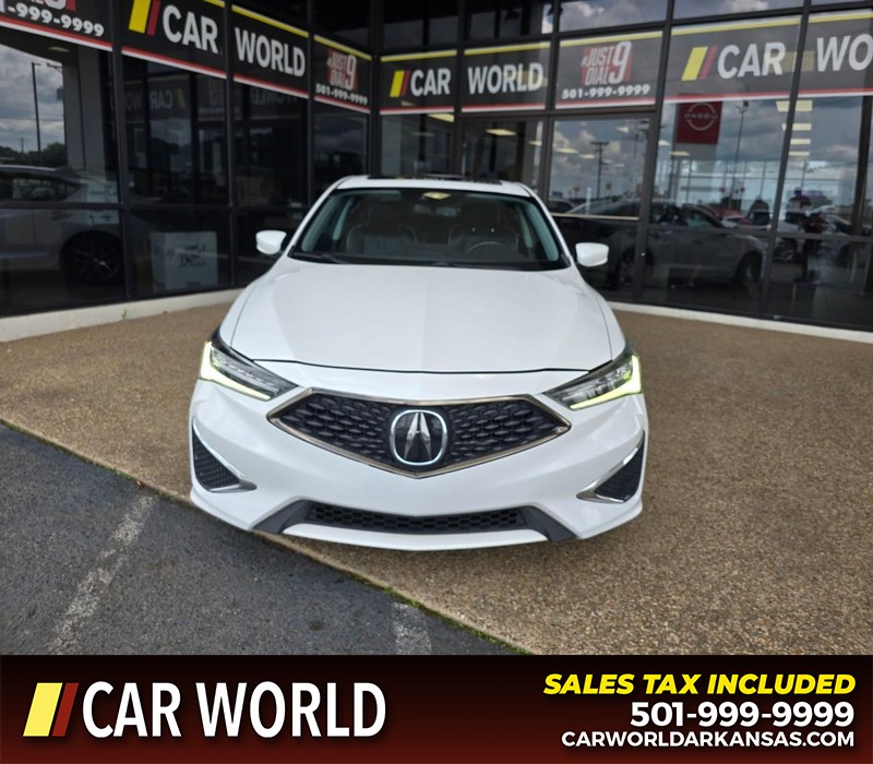 Acura ILX Vehicle Full-screen Gallery Image 2