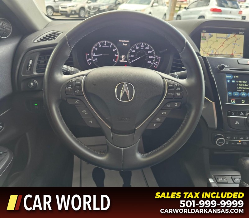 Acura ILX Vehicle Full-screen Gallery Image 15