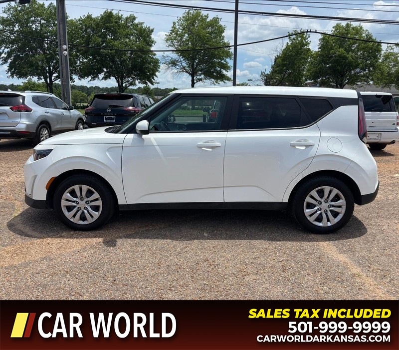 Kia Soul Vehicle Full-screen Gallery Image 8