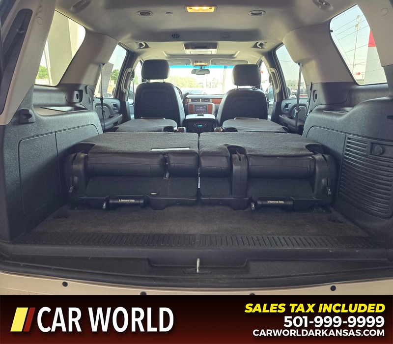 Chevrolet Tahoe Vehicle Full-screen Gallery Image 17