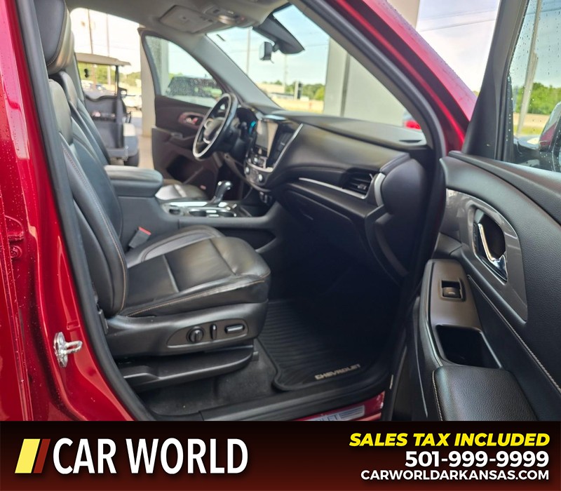 Chevrolet Traverse Vehicle Full-screen Gallery Image 12