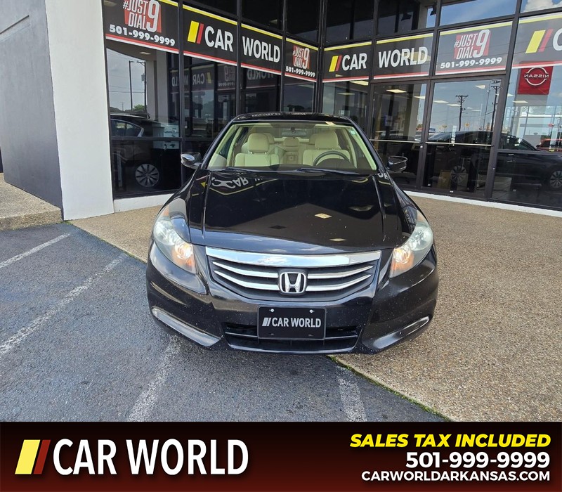 Honda Accord Sedan Vehicle Full-screen Gallery Image 2