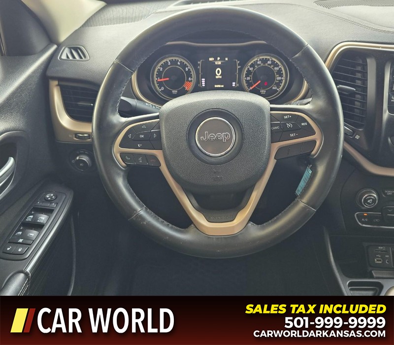 Jeep Cherokee Vehicle Full-screen Gallery Image 15