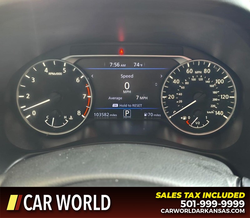Nissan Altima Vehicle Full-screen Gallery Image 17