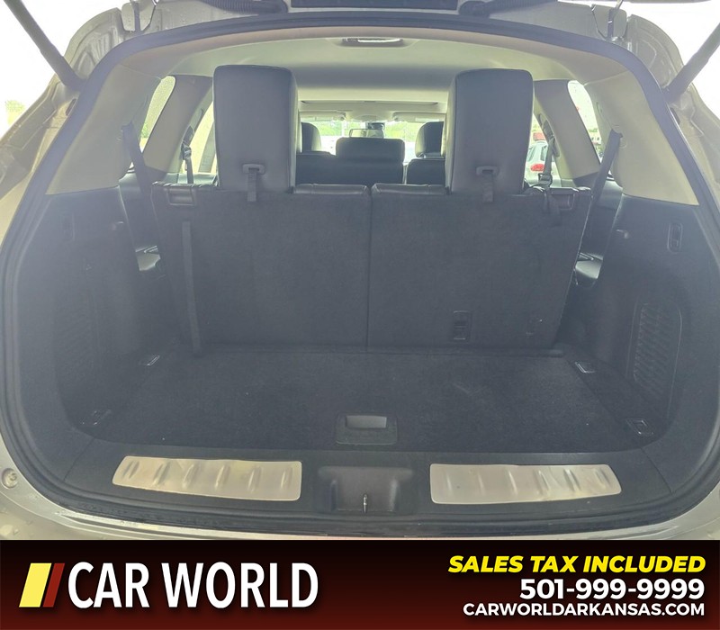 INFINITI QX60 Vehicle Full-screen Gallery Image 16