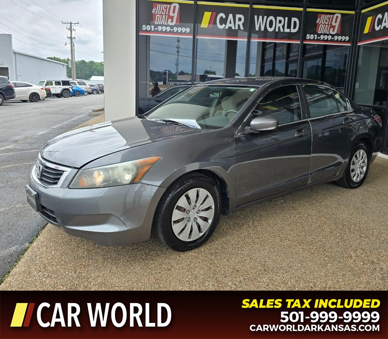 Honda Accord Sedan Vehicle Full-screen Gallery Image 3