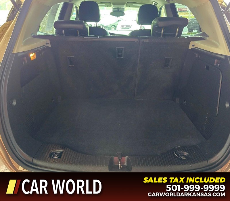 Buick Encore Vehicle Full-screen Gallery Image 13