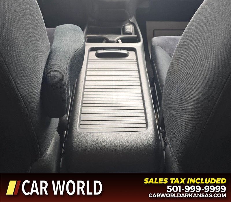 Honda CR-V Vehicle Full-screen Gallery Image 20